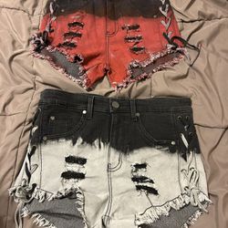 2 Pairs Of Dyed Shorts Size 5