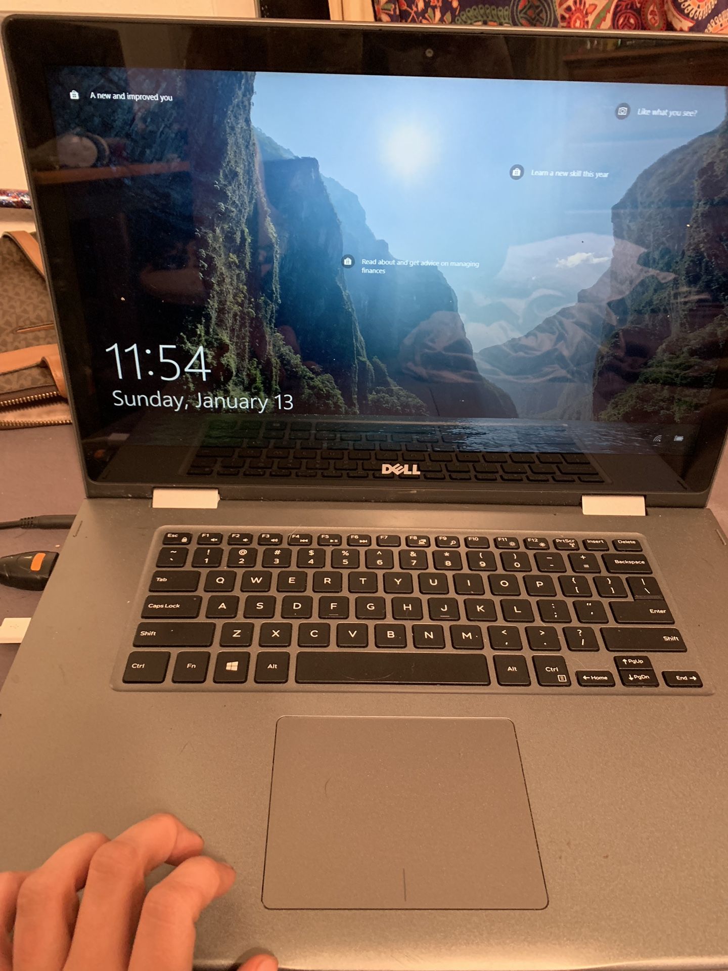 Dell Inspiron 2 in 1 touch screen laptop/ tablet computer