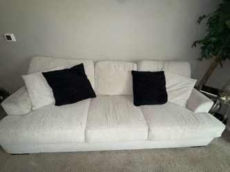 Living spaces sofa