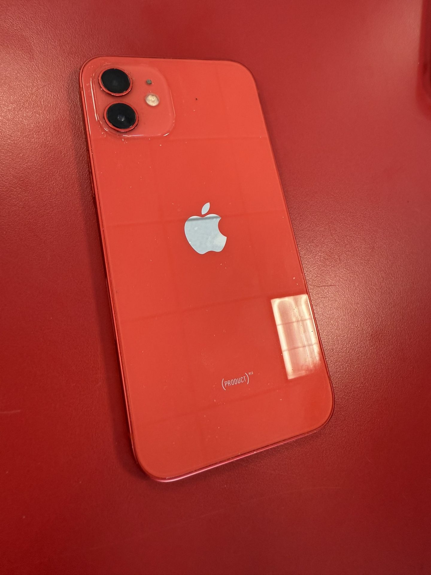 iPhone 12 Red