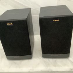 2 Bookcase Speakers, Klipsch Reference RB -41II 
