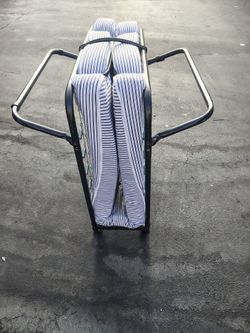 Roll away bed - clean and lightweight - can deliver
