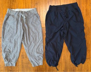 Women’s Capris Size Medium