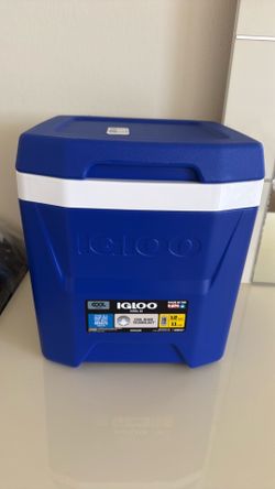 Igloo 18 Cans/12qt Hard-Sided Coolers - Majestic Blue: Polyethylene, Odor & Stain Resistant Igloo 18 Cans/12qt Hard-Sided Coolers - Majestic Blue: Pol
