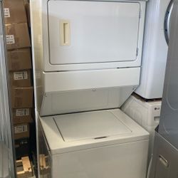 Whirlpool Washer Gas Dryer Stacked Laundry Center