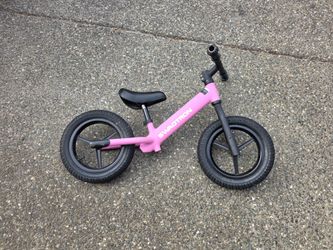 Girls balance bike