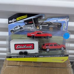 Maisto 1:64 2006 Dodge Magnum / 1969 Dodge Charger w/ Enclosed Trailer Edelbrock – Team Haulers