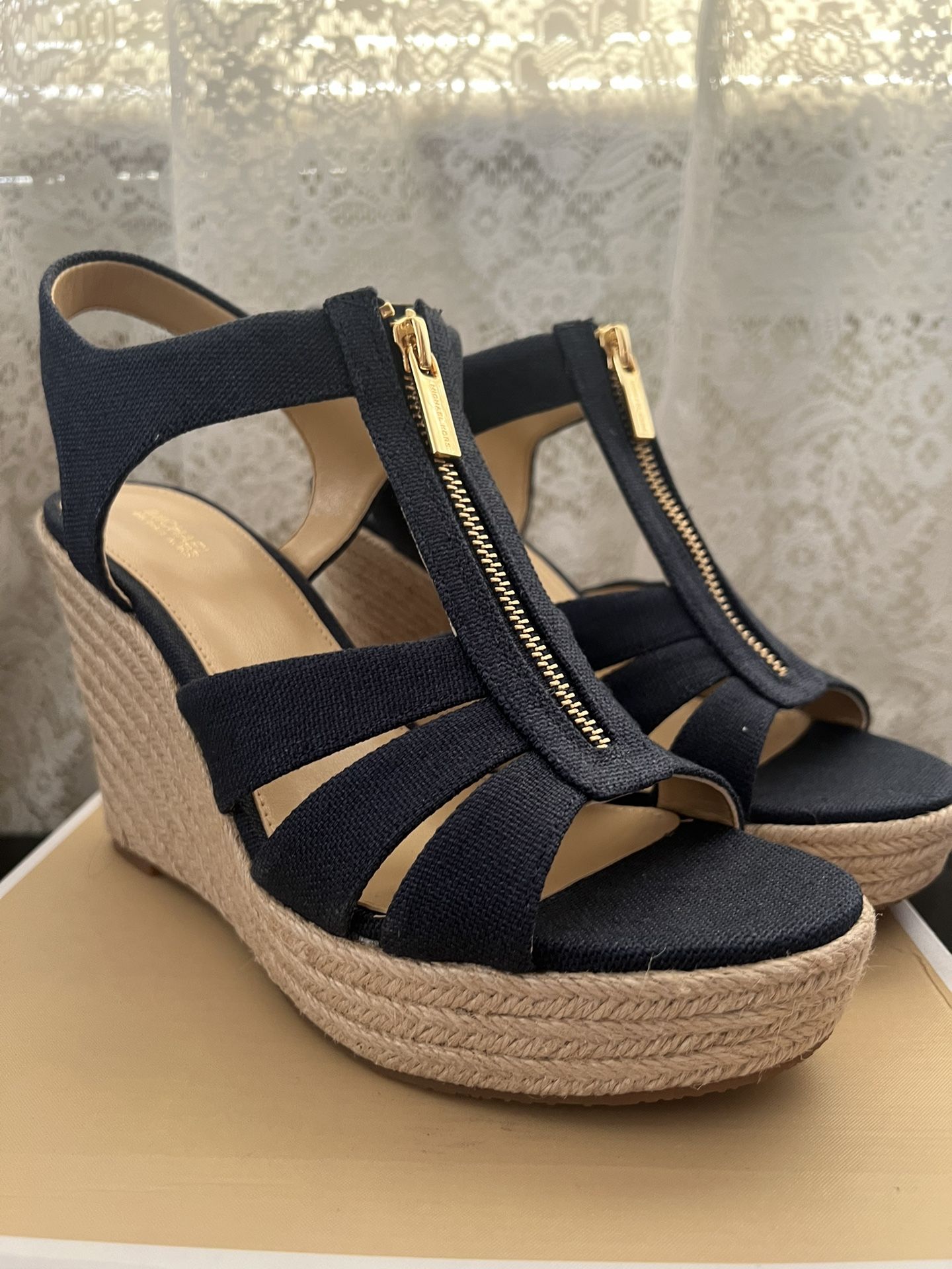 Michael Kors Wedges Size 10