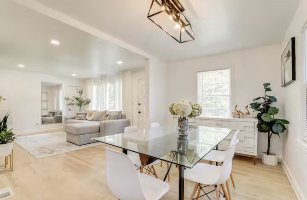 Modern Wood kitchen Table