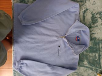 Champion 3/4 zip-up pullover. Lavender. Size S/M