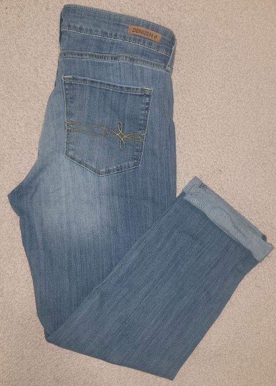 Denizen Size 8 Jeans