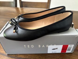Ted Baker Black Ballet Flats Size 6.5