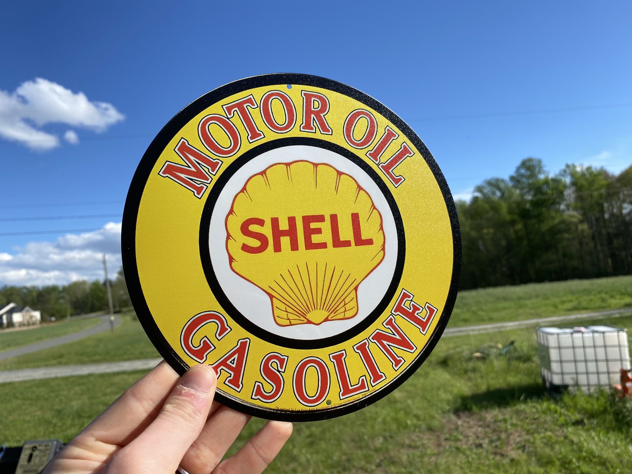 Small shell sign Driveway pick up in Kernersville off of union cross road near Glenn highschool