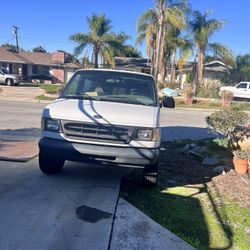 E 350 Ford Van