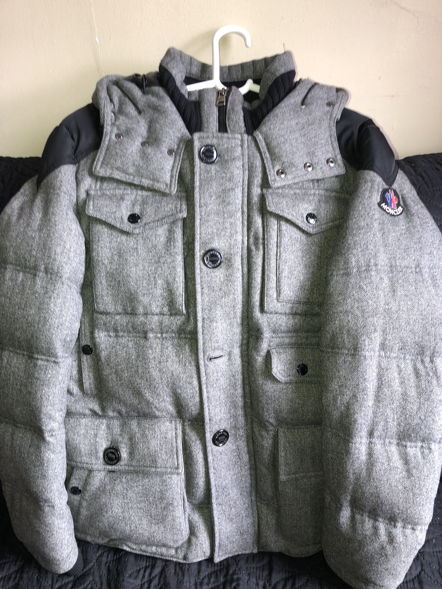 Moncler Size 4 Original for Sale in Brooklyn, NY - OfferUp
