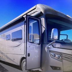 2014 MONACO DYNASTY 44PDQ