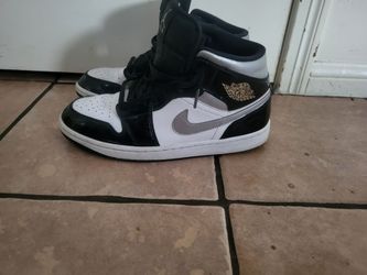 Air Jordan 1 Mid SE talla 9