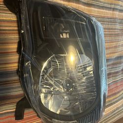 2005-11 Toyota Tacoma Head Lights