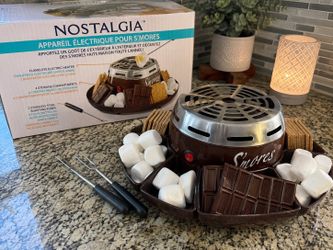 🍫 Brand New Nostalgia Electric S’mores Maker Kit