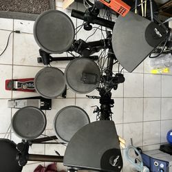 Yamaha DTXpress electronic drum set