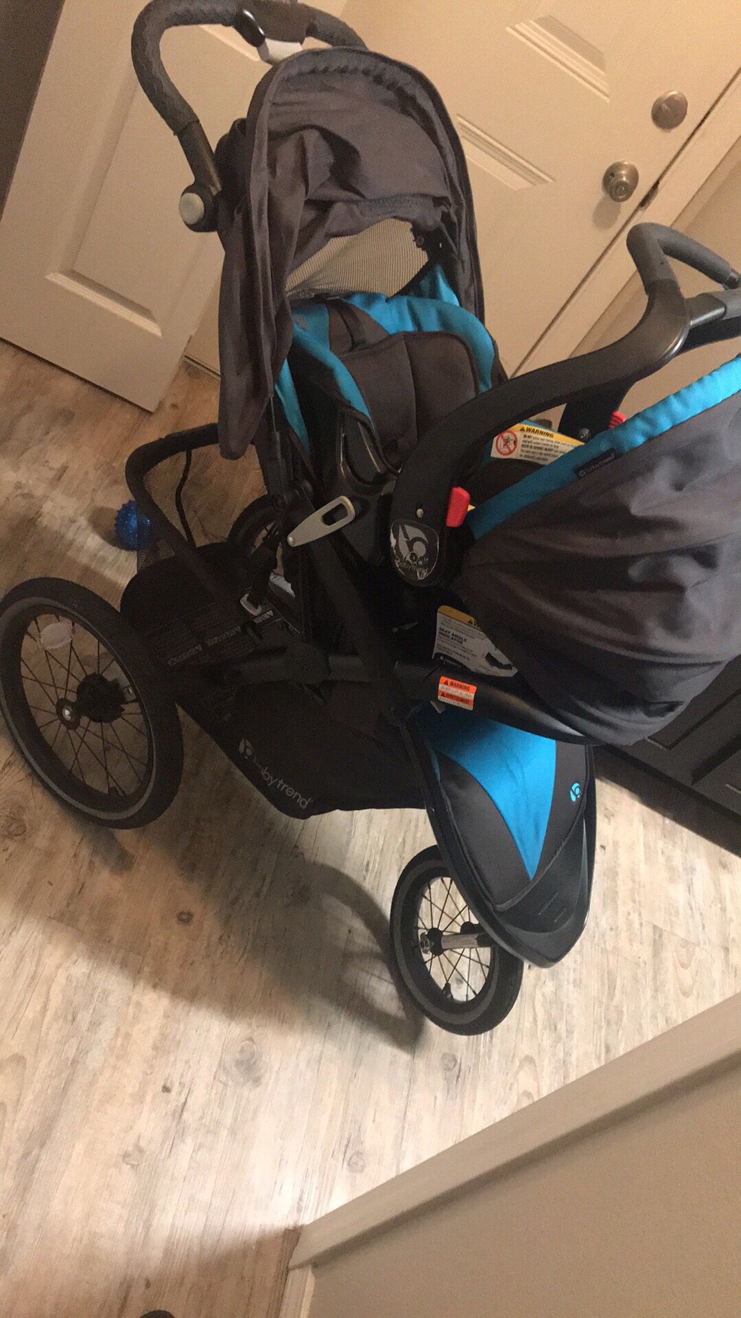 Baby stroller with car seat