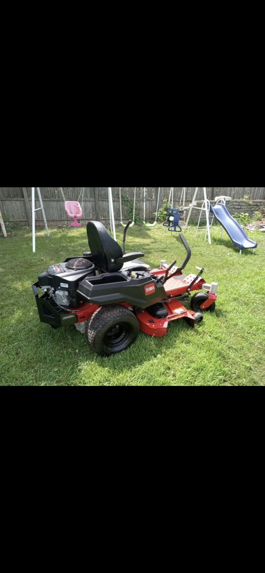 Toro TimeCutter Zero Turn Riding Lawnmower 