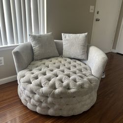 swivel Oversized Accent Chair 