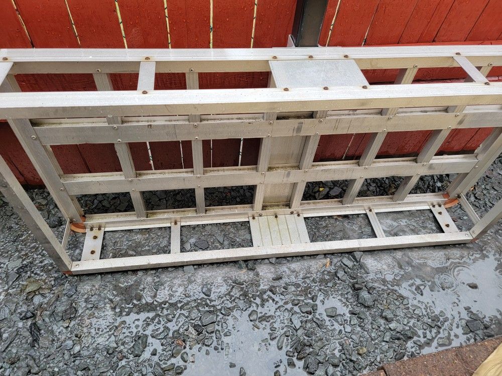 Aluminum Cargo Carrier