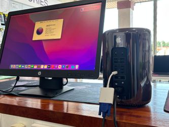 Apple Mac Pro 2013 3Ghz 8 Core Xeon 12GB RAM 128GB AMD FirePro 2GB VRAM