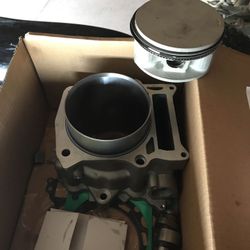Yamaha Rhino cilinder and piston
