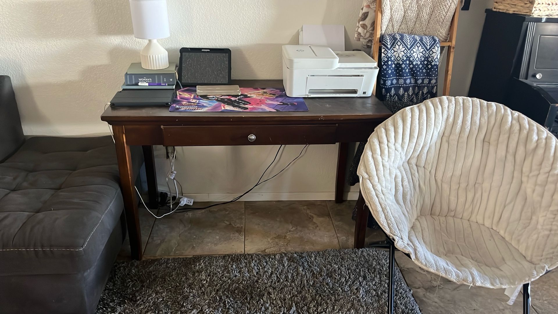 Desk With Drawer
