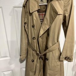 Burberry Trench Coat Size 6 