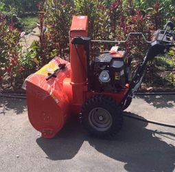 Ariens Deluxe EFI 30 in Two stage self propelled Gas Snow Blower