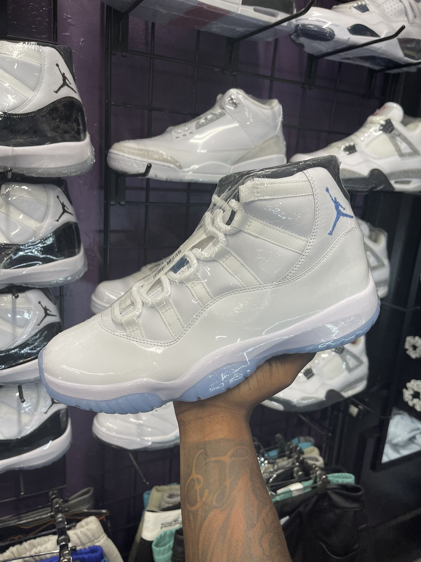 Air Jordan 11 “Legend Blue”