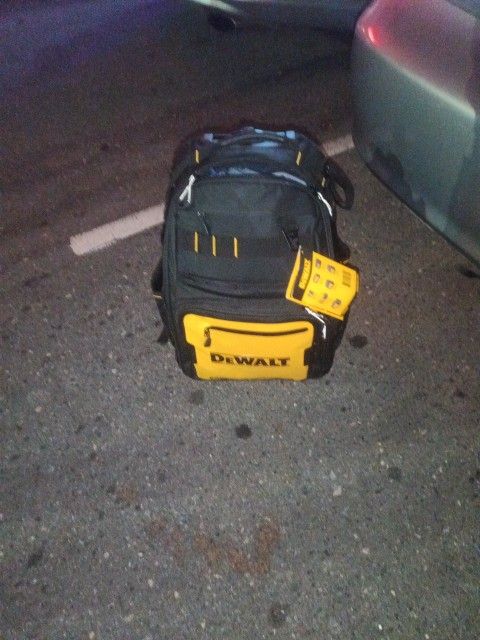 DeWalt
