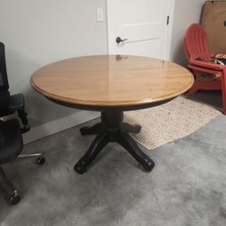 Ethan Allen Dining Table 