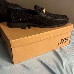 dress shoes (J75)