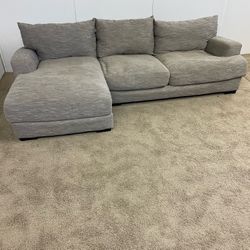Gray Leighton Sectional Couch Sofa *Free Delivery*