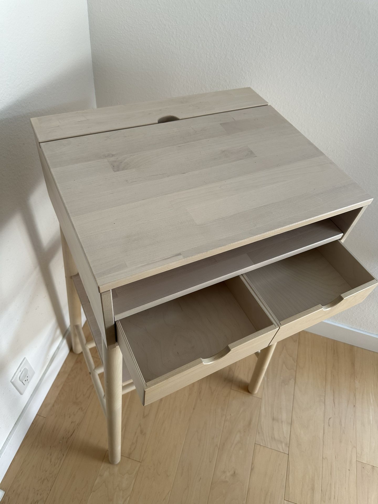 IKEA Knotten Standing Desk (Solid Wood, Discontinued) for Sale in