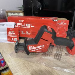 Milwaukee M18 FUEL 18V Lithium-Ion Brushless Cordless HACKZALL Reciprocating Saw (Tool-Only)