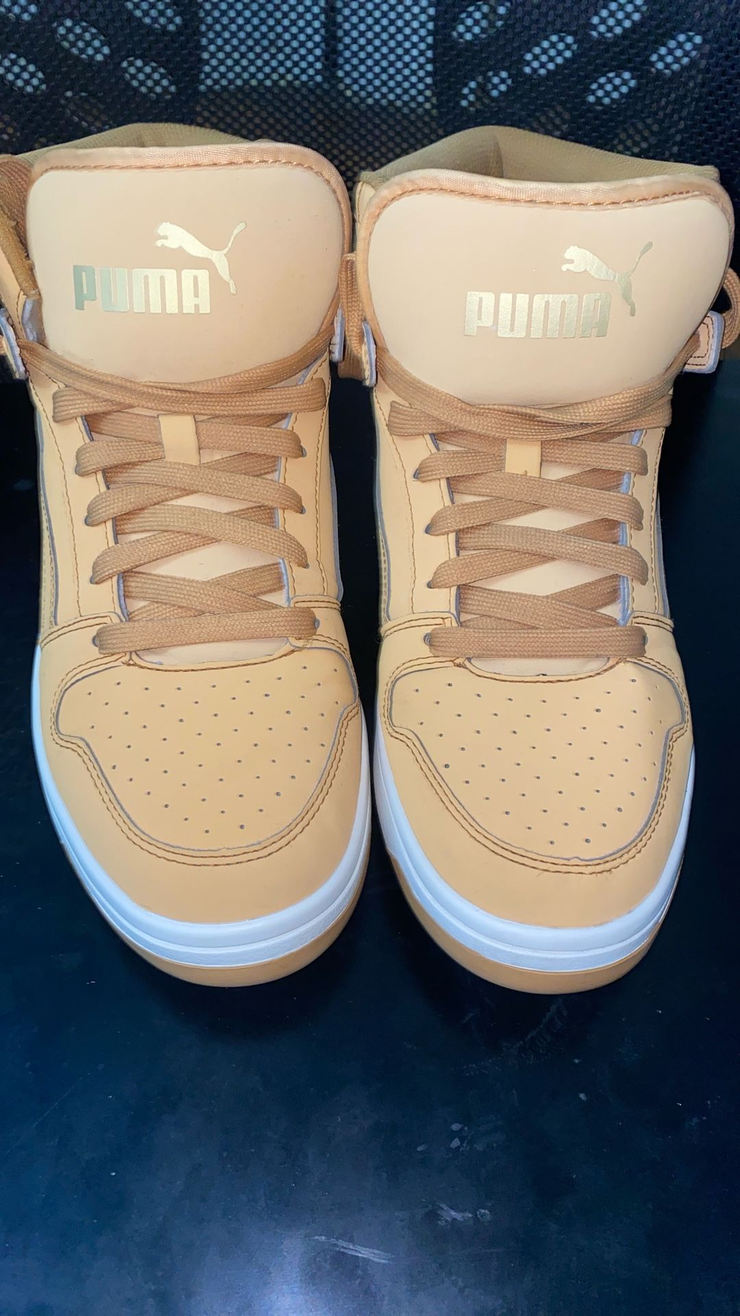 Puma Rebound Layup – Yellow – Men’s 9.5 – Great Condition