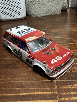 1/10 Datsun 510 wagon body