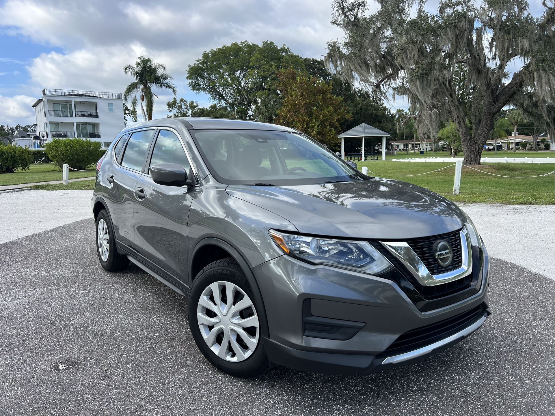 2020 Nissan Rogue