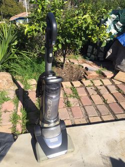 Electrolux nimble vacuum cleaner bare floor and all carpet cleaning
