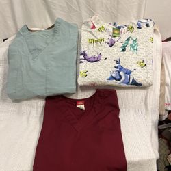 Unisex Scrubs Tops V- Neck  Size; Medium And Small 