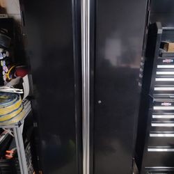 Husky Cabinet 