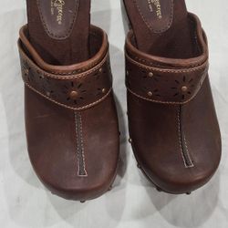 New brown clogs, with studs!