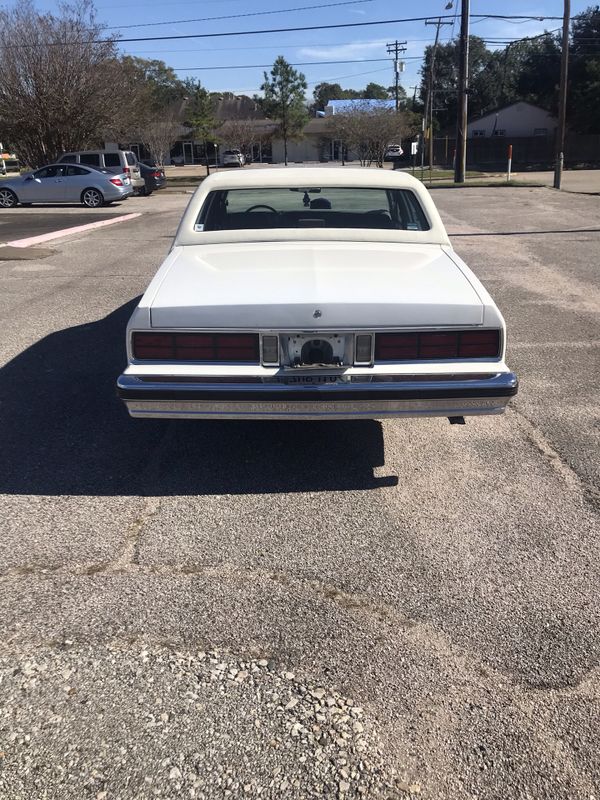 Chevy caprice classic 1989 old school box Chevy slab for Sale in Houston, TX OfferUp