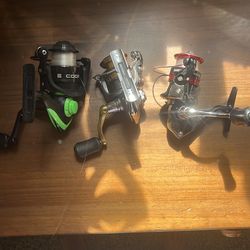 Fishing gear lot READ DESCRIPTION