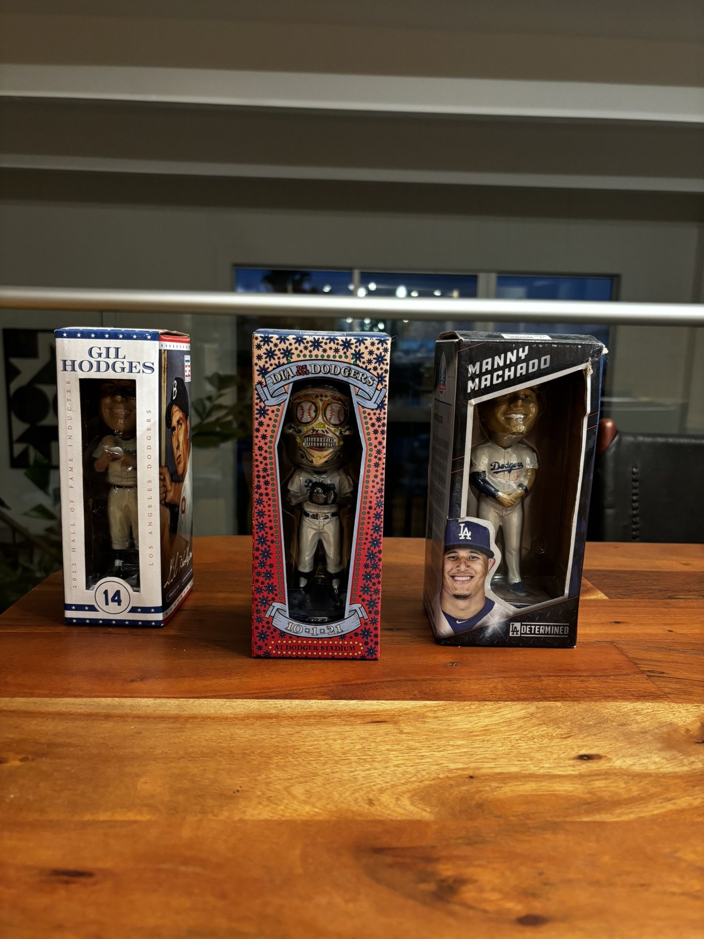 Dodgers Bobblehead Bundle – Manny Machado Gil Hodges Día de Dodgers